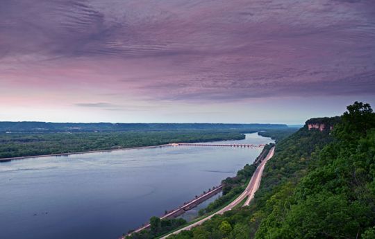 Twilight sky at John A. Latsch State Park