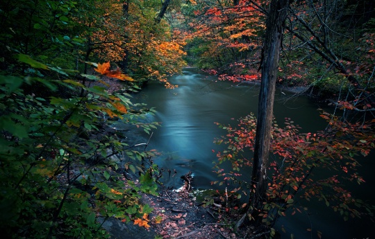 "The Long Twilight" Minneopa Creek and fall colors after sunset - fall 2018 Minneopa State Park